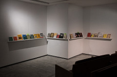 Gemenskapstjänster, Marabouparken konsthall (2018). Foto: Erik Sjödin.